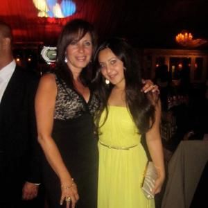 Meet your Posher, Gloria